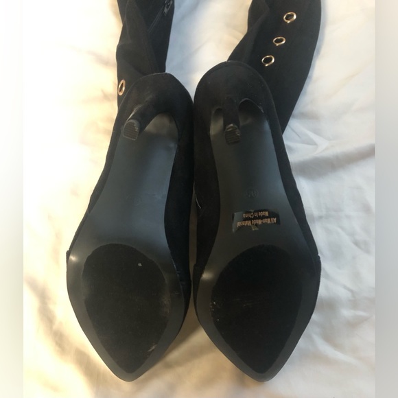 AMICLUBWEAR KNEE HIGH BOOTS WITH GROMMET DETAIL SIZE: 8.5 - Picture 7 of 8